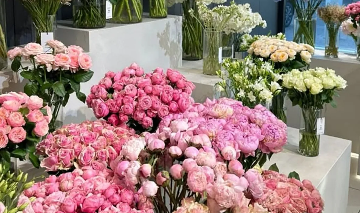 Почему стоит заказать цветы у нас