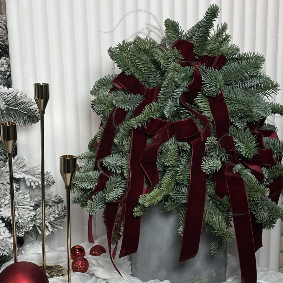 Подарите себе уют с помощью наших настольных ёлочек!